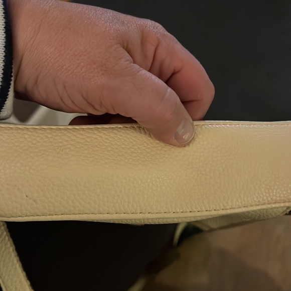 Anne Klein Cross Body purse with adjustable straps. Great condition - Picture 9 of 10